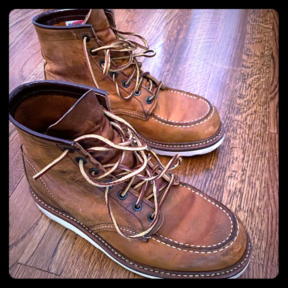 Red Wing Heritage Classic 6in Moc Boot.